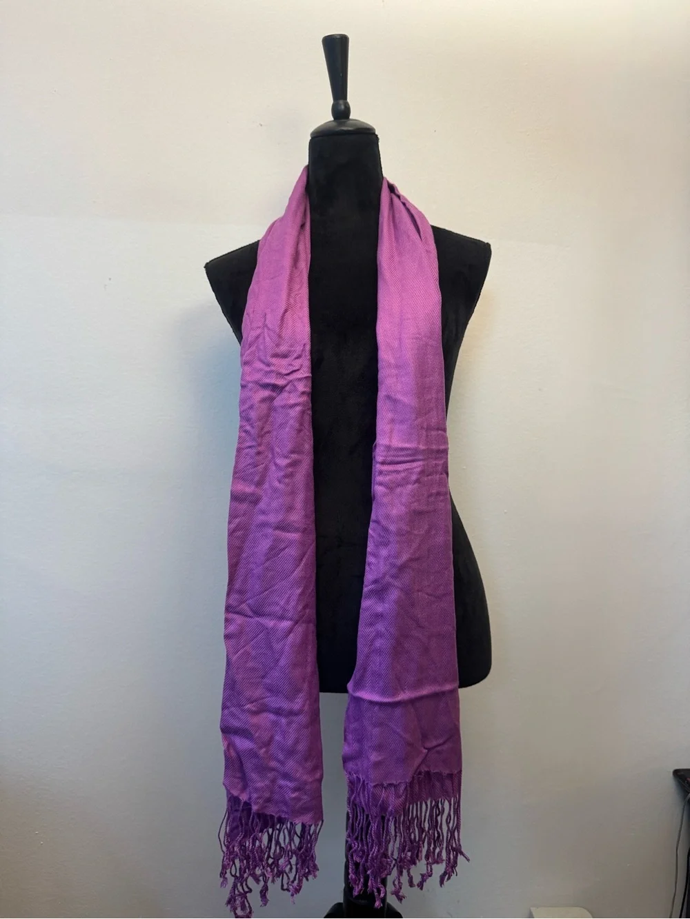 Rich Lilac Tassel Ended Fashion Scarf